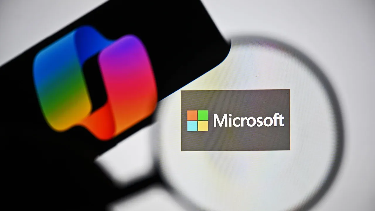 هوش مصنوعی Grok رسماً به Microsoft Word و Excel اضافه شد؛ اما با لحنی کاملاً حرفه‌ای