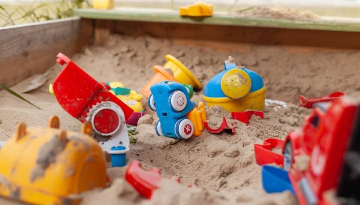 رونمایی Docker از Cloud Sandboxes؛ راهکار جدید برای مهار و قرنطینه ایجنت‌های هوش مصنوعی