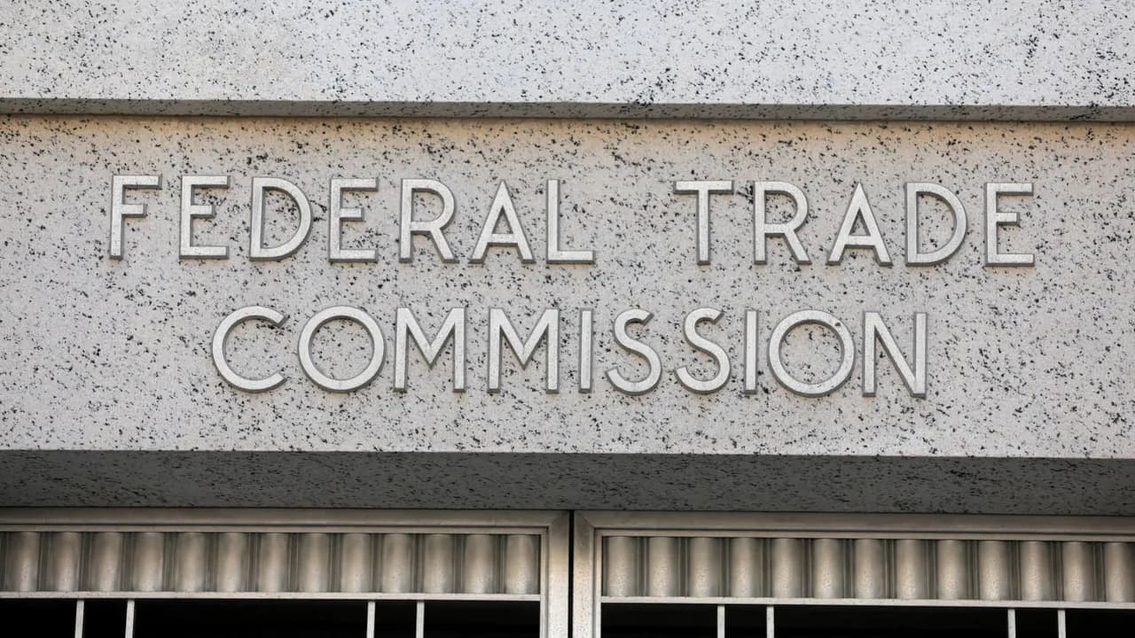 ورود جدی FTC به ماجرای خطرات هوش مصنوعی؛ تحقیقات رسمی از OpenAI و آنتروپیک کلید خورد