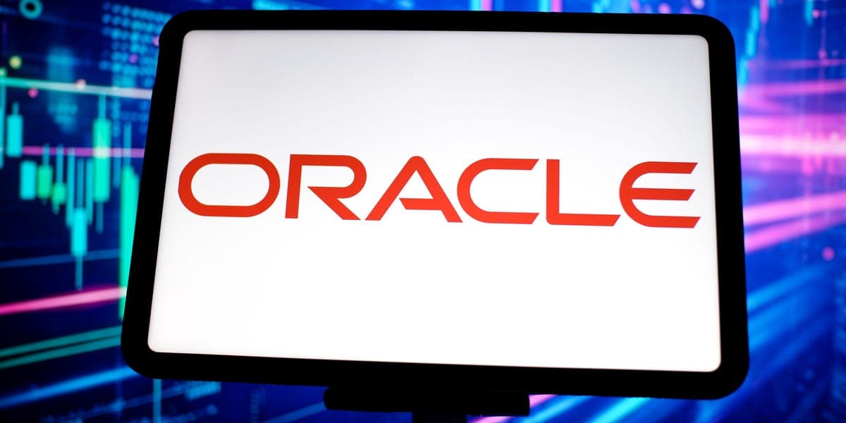 جزئیات بسته جبرانی Oracle برای کارمندان اخراجی؛ از حقوق پایان کار تا سهام و پاداش