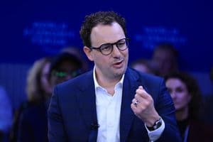 شکایت ضد انحصاری علیه Anthropic، OpenAI، Google و SpaceXAI به اتهام کند کردن توسعه هوش مصنوعی