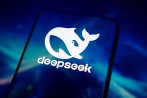 تحقیقات چین از DeepSeek و Moonshot بهدلیل ارسال مخفیانه دادههای کاربران به Anthropic