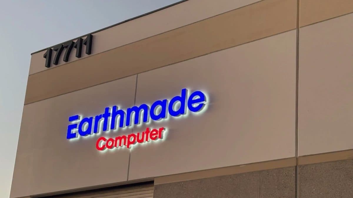 جنجال قاچاق ۳۰۰ میلیون دلاری تراشههای انویدیا به چین؛ پای H100 و RTX 5090 هم به پرونده باز شد!